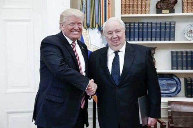 Трамп выдает России государственные секреты США