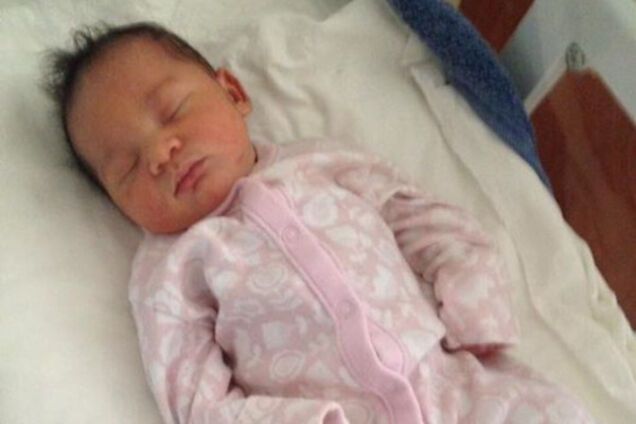 В Запорожье семья пыталась продать младенца