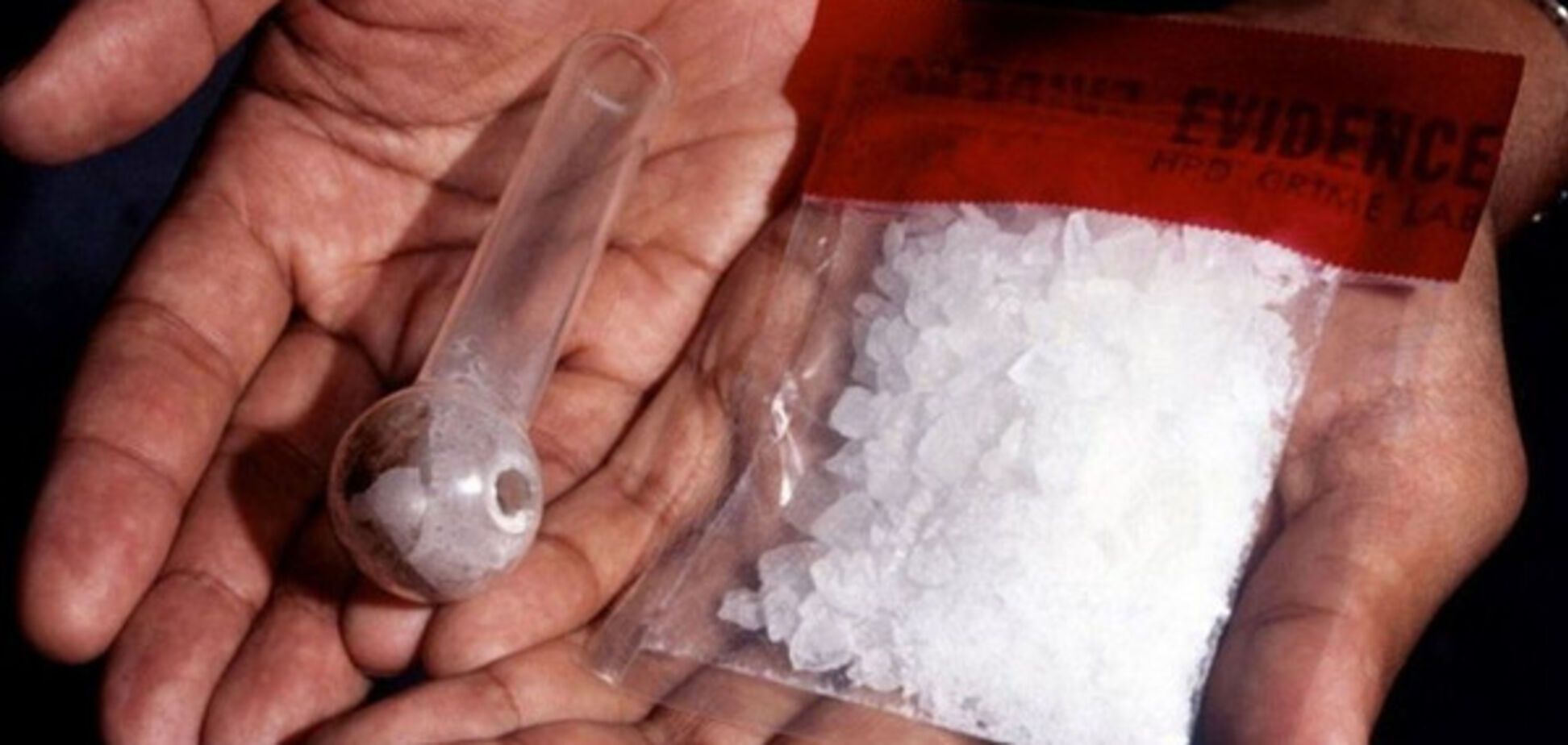 Темные сети: украинская полиция 'накрыла' 23 наркогруппировки