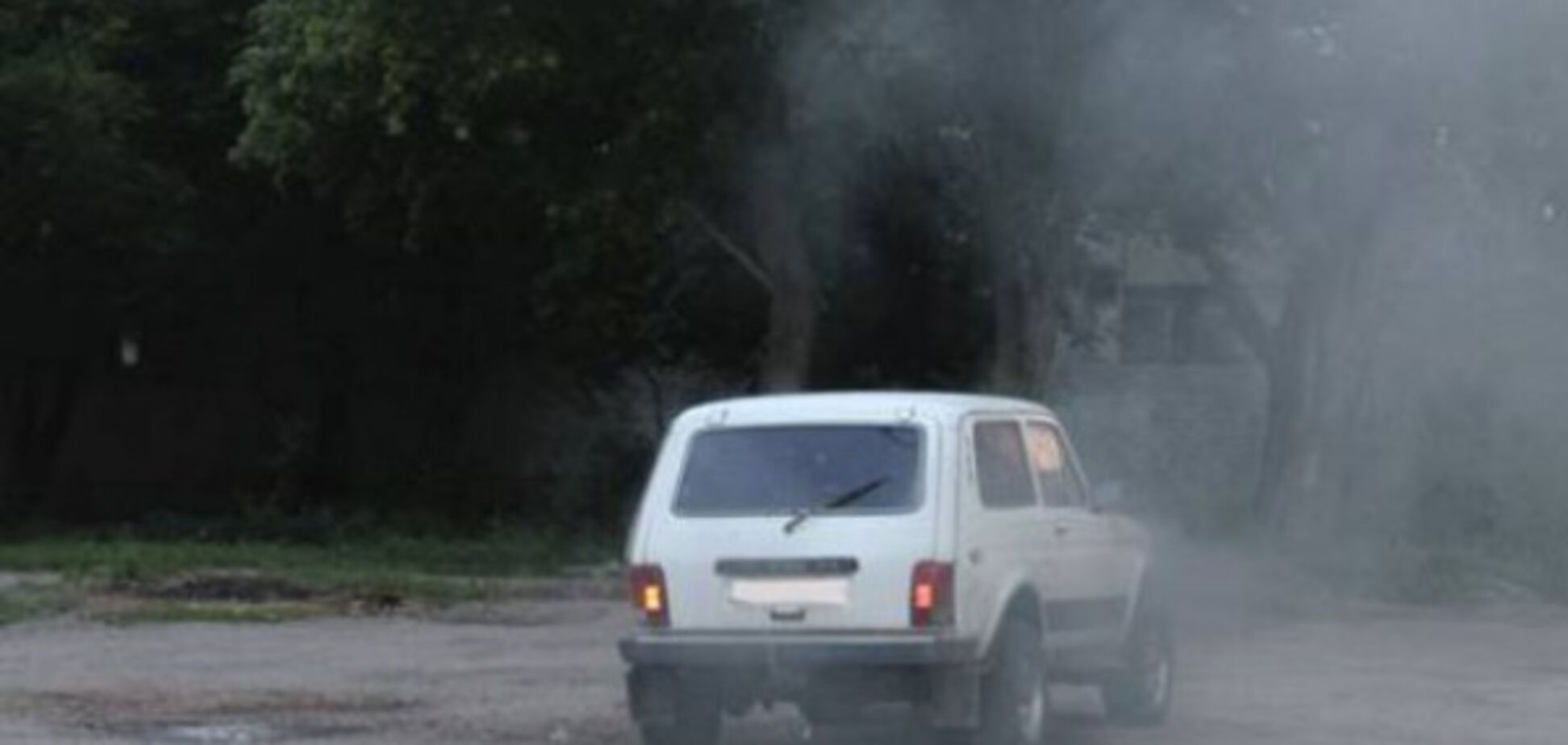 В Кропивницком подорвали авто чиновника: мужчина получил тяжелые травмы