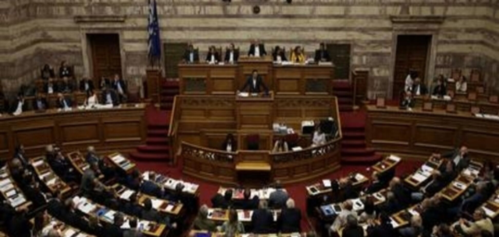 Парламент Греції ухвалив новий пакет заходів жорсткої економії