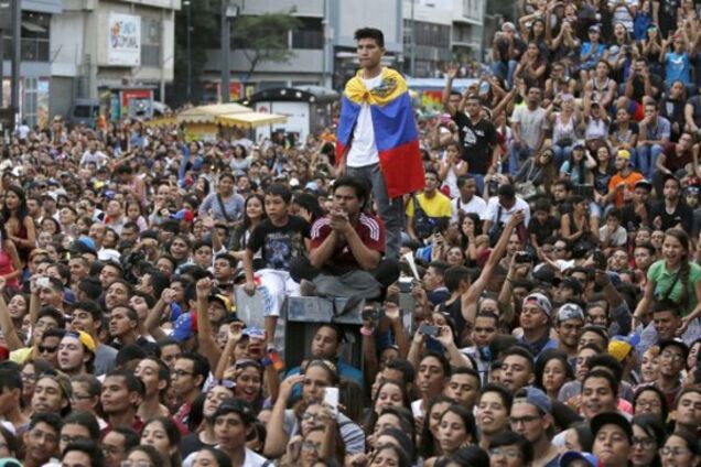 Митинги в Венесуэле