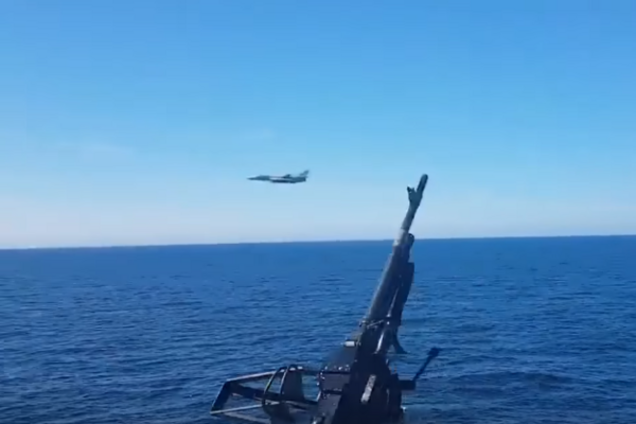 Самолеты России