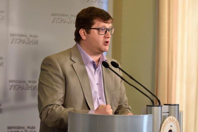 Владимир Арьев