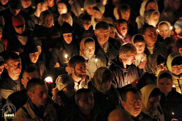 верующие богослужение