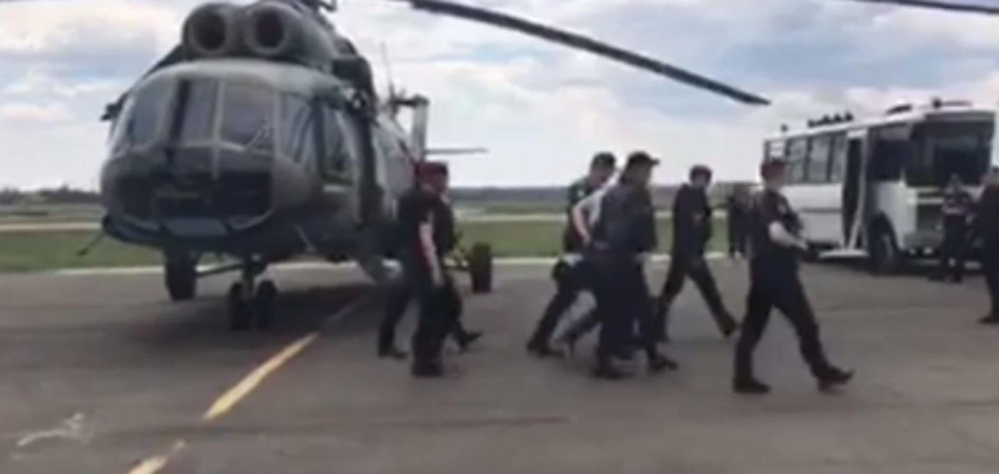 Задержание экс-налоговиков Януковича: появилось первое видео