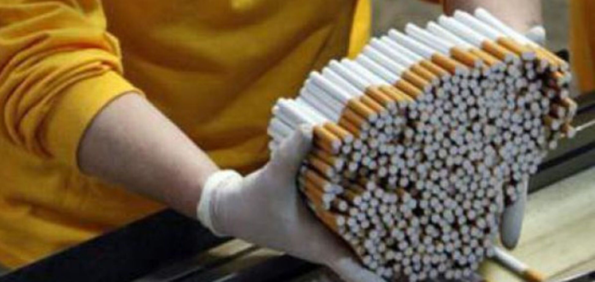 Производители сигарет поддерживают бизнес оккупантов - Левус