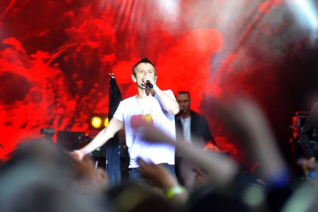 'Будьте впевненими і разом': Вакарчук присвятив пісню жертвам теракту в Манчестері