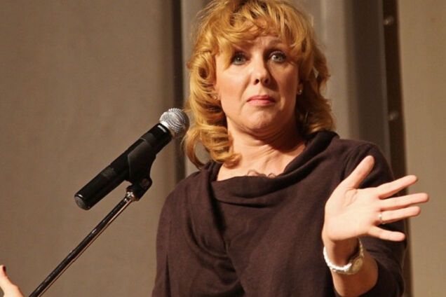 Скоморохи и клоуны без мозгов: в сети отреагировали на запрет въезда в Украину Яковлевой