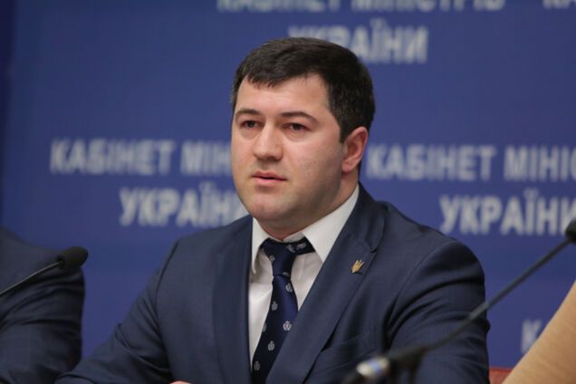 Роман Насиров