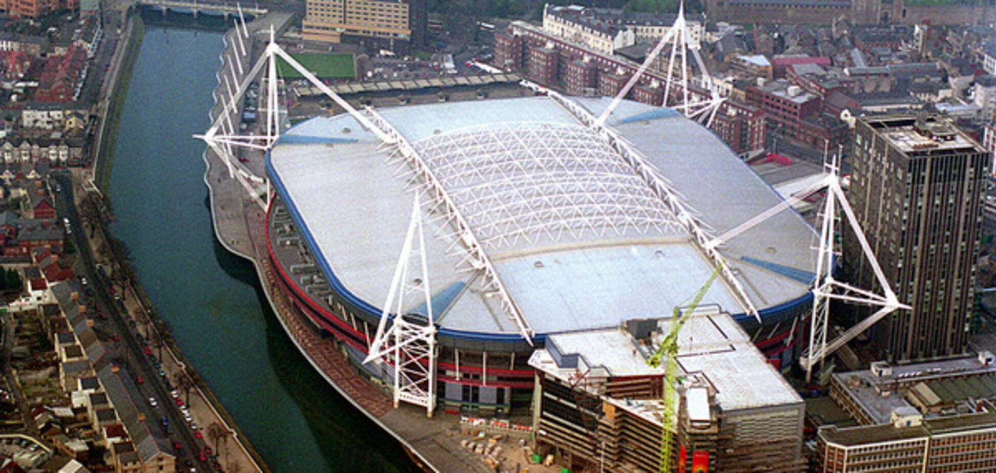 Стадион Миллениум