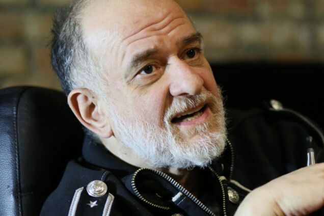 Александр Ройтбурд