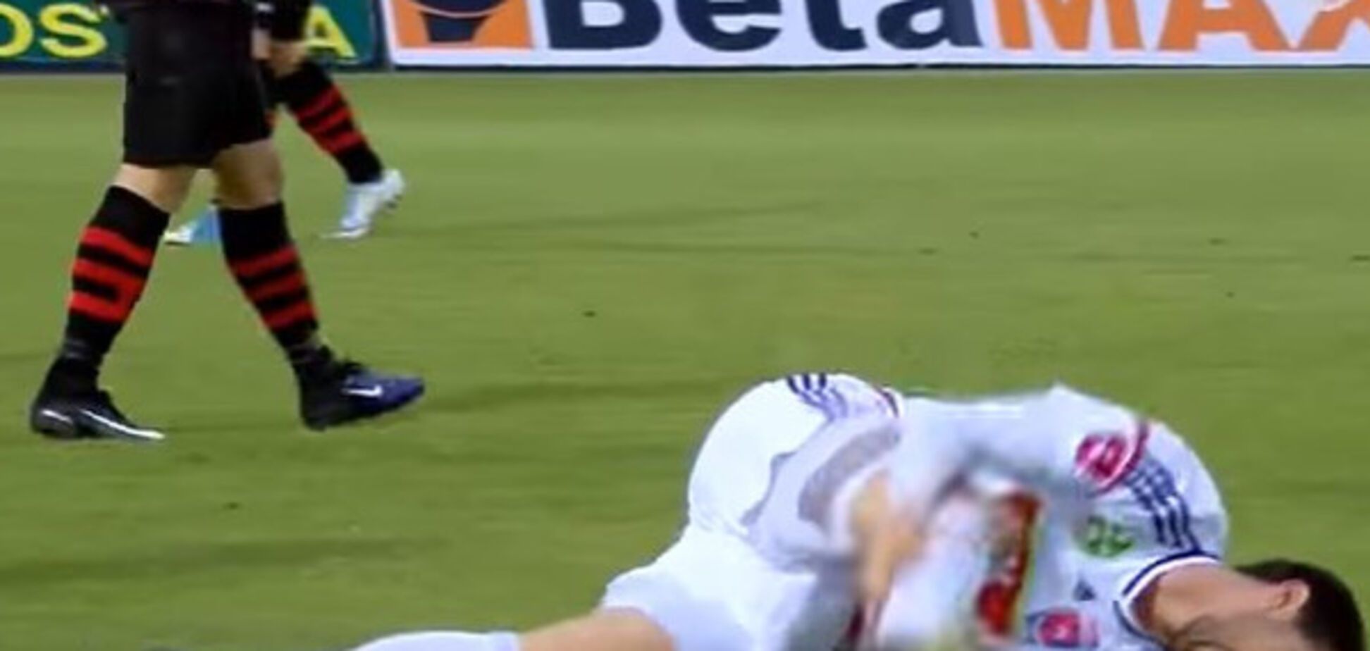 Данко Лазович