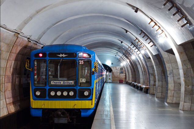 'Затягивают пояса?' В метро Киева заметили нездоровые изменения