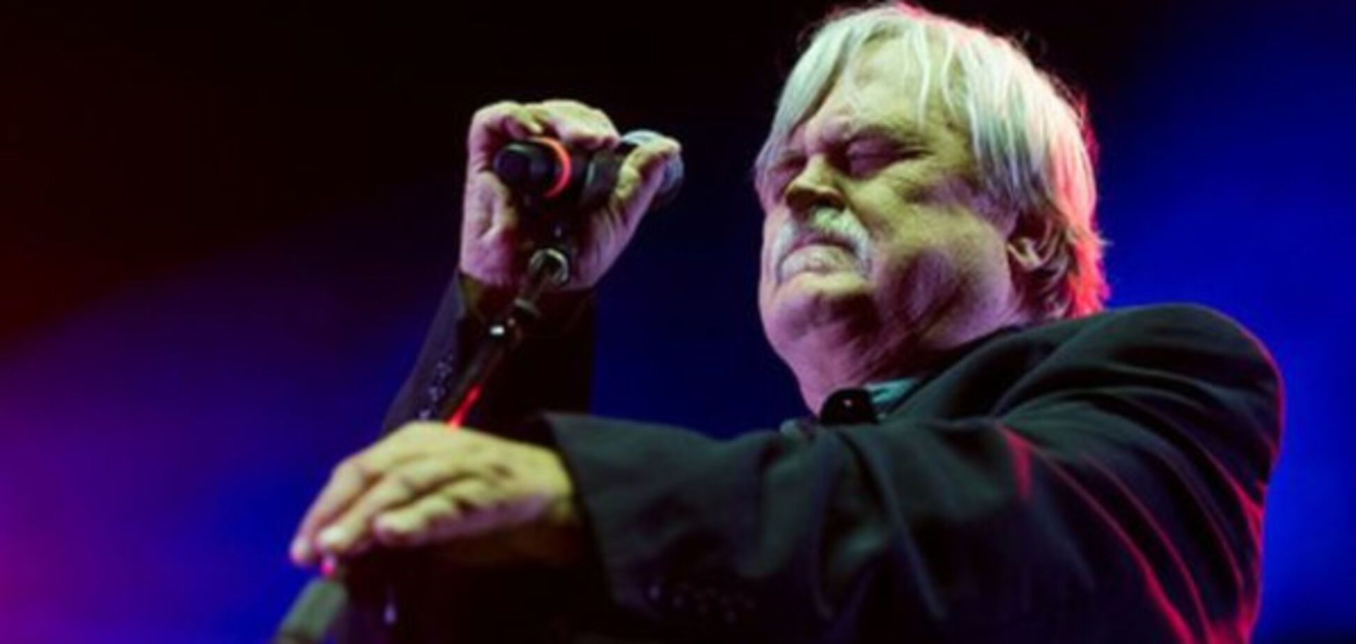 Брюс Хэмптон