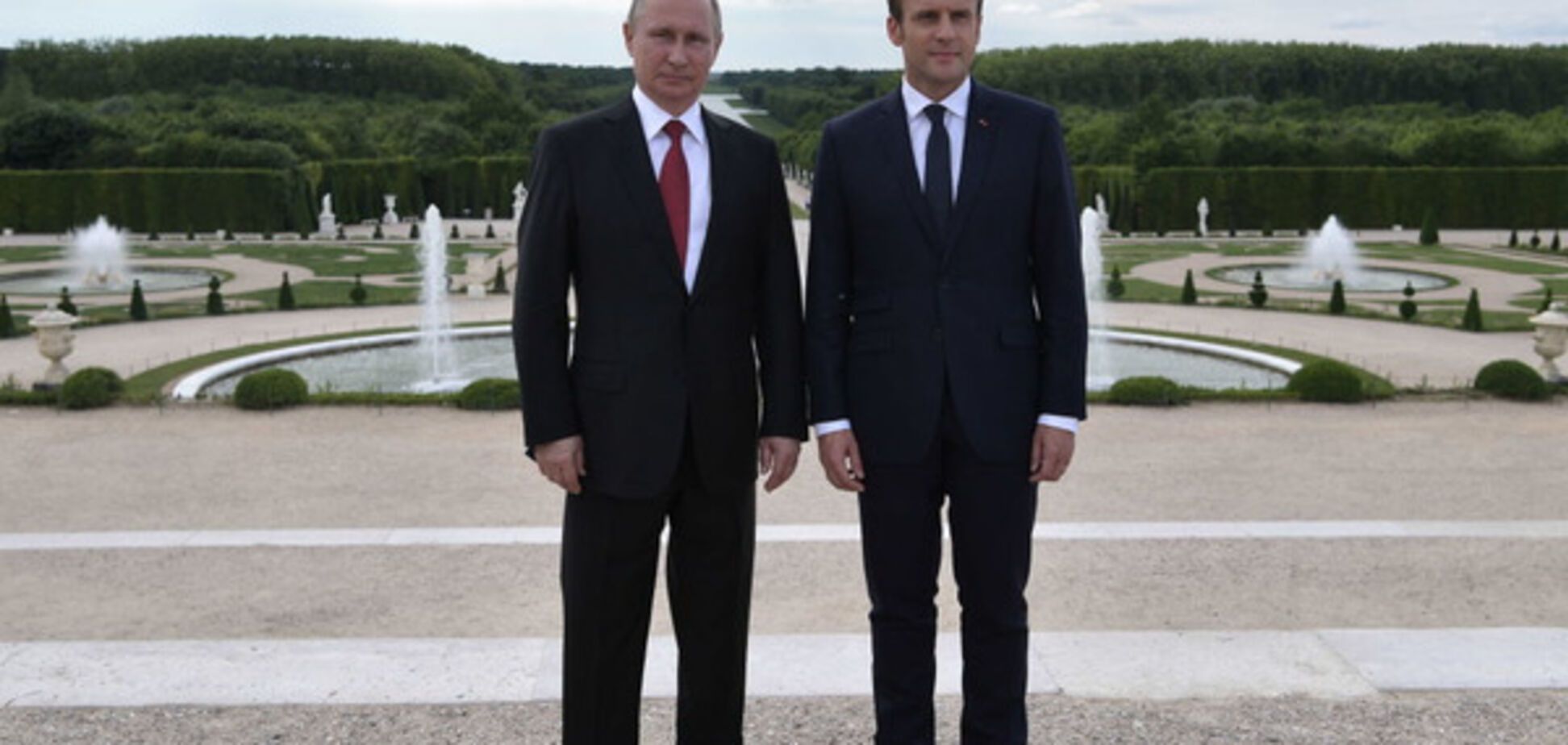 Макрон и Путин