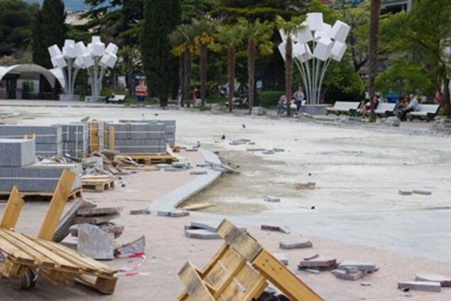 Новости Крымнаша. Там люди живут, а мы гниём