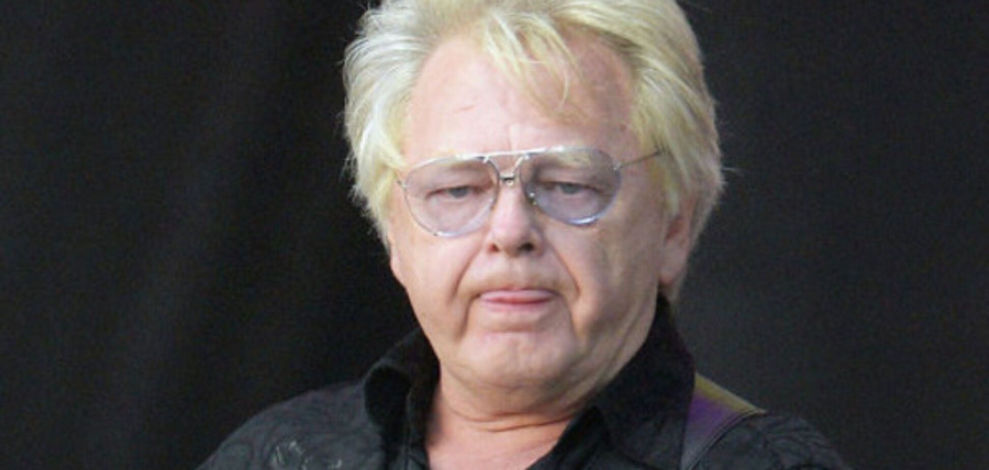 'Бес и его попутал': исполнитель 'Берегите женщин' попал в 'чистилище' 'Миротворца'