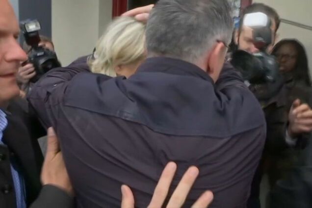 Ле Пен и яйца