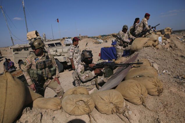 Террористы ИГИЛ атаковали военную базу США в Ираке: есть погибшие