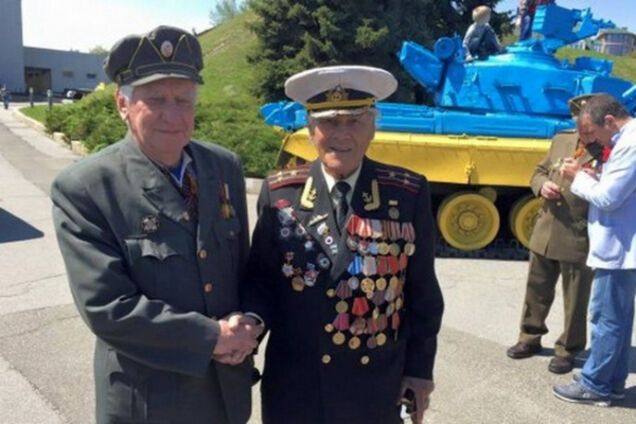 Ветеран из Запорожья стал лицом Дня памяти и примирения (ФОТО)