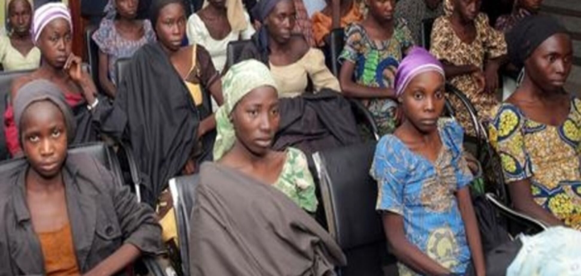 Бойовики 'Боко Харам' звільнили десятки викрадених школярок