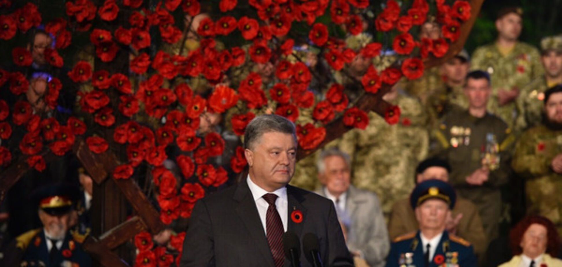 Петр Порошенко