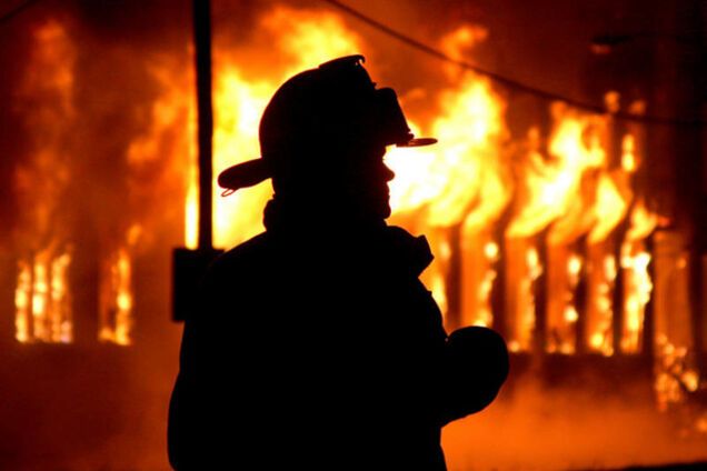 Возле базы отдыха в Кирилловке произошел пожар