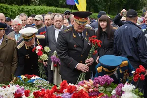 Киев, 9 мая 2017, возложение цветов