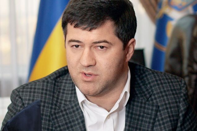 Роман Насиров