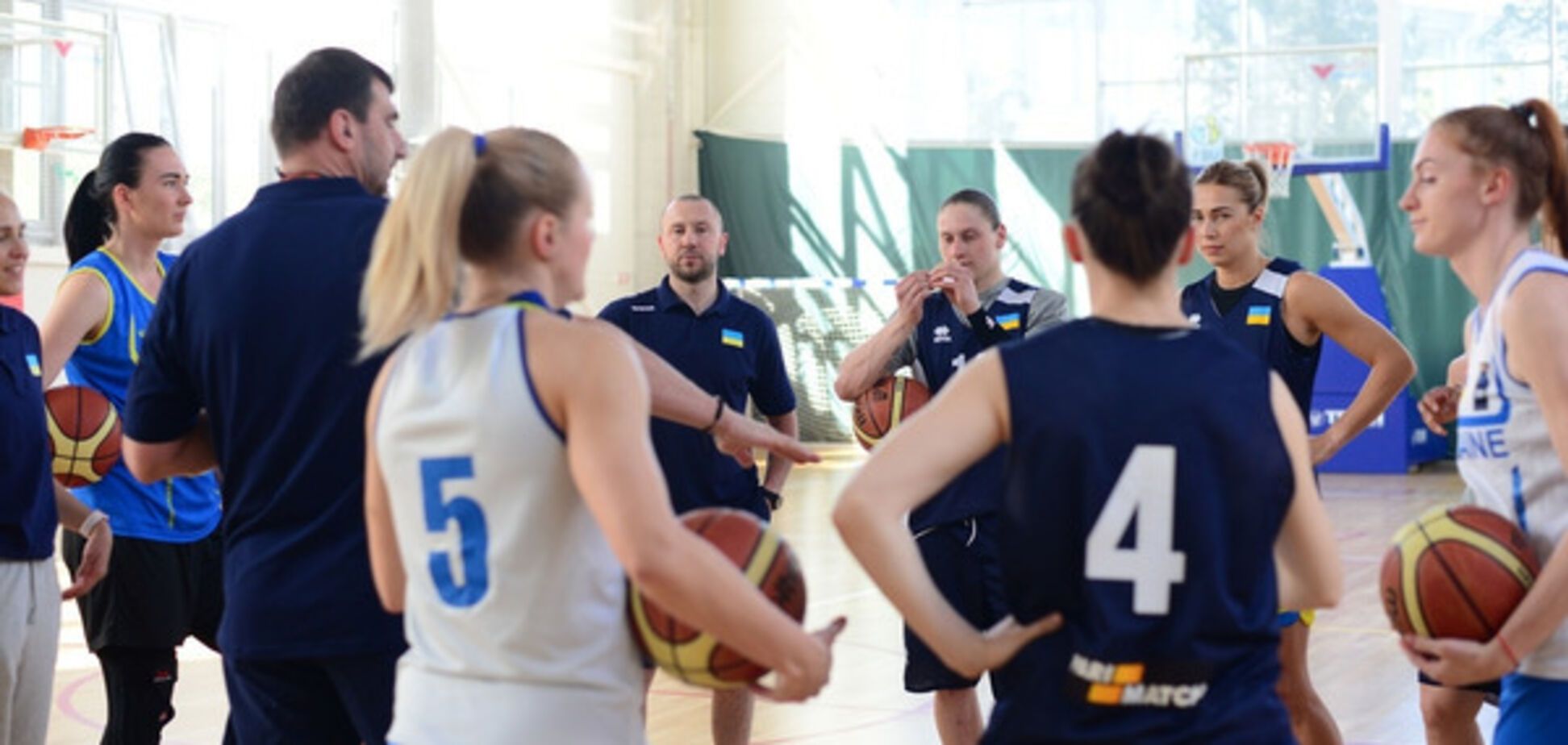 Женская сборная Украины