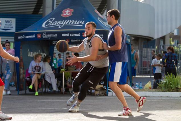 В Запорожье определился победитель стритбольного турнира
