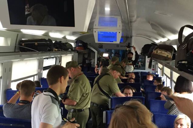 Безвізовий поїзд з України в Польщу