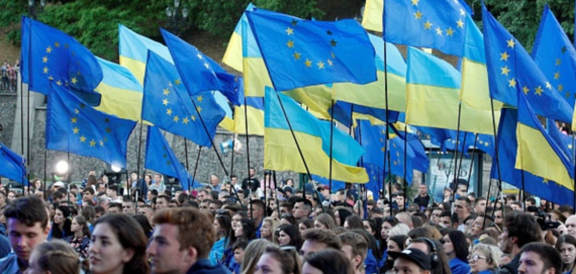 Київ, безвіз, святкування