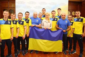 "Дома и стены помогают" – Светличная пожелала украинским боксерам достойно выступить в Харькове