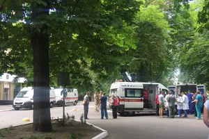 Нужна помощь: в Киев доставили тяжелораненых бойцов АТО