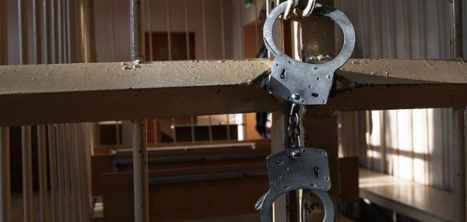 На запорожском курорте задержали полицейского на взятке