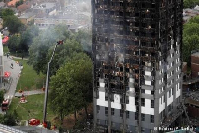 Кількість жертв пожежі у Лондоні сягнула щонайменше 17 осіб