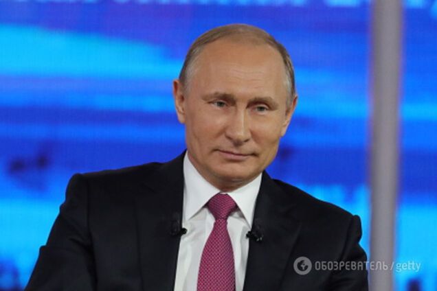 Российский журналист увидел вагину на столе у Путина