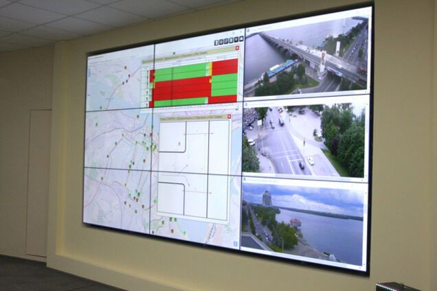 У Дніпрі запустили унікальне управління світлофорами
