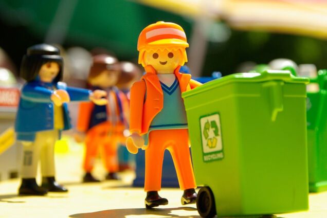 Почему мы - не они, или Когда и на нашу улицу прийдет счастье