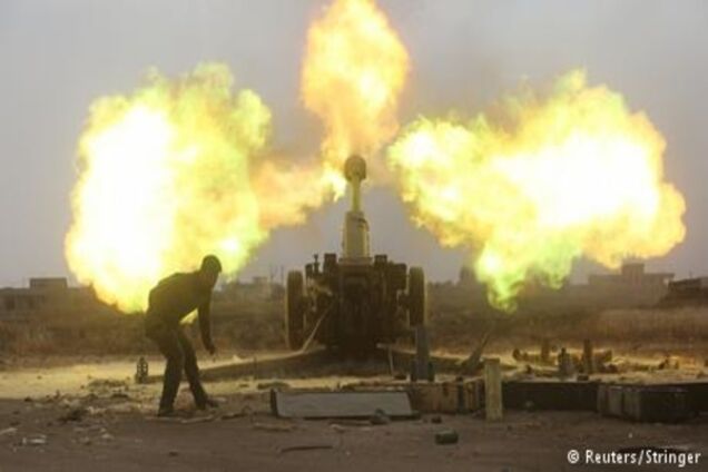 Іракська армія заявляє про відбиття в ІД ключового пункту на кордоні з Сирією