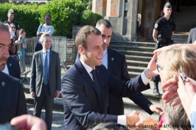 Партія Макрона здобула більшість у парламенті - попередні офіційні дані