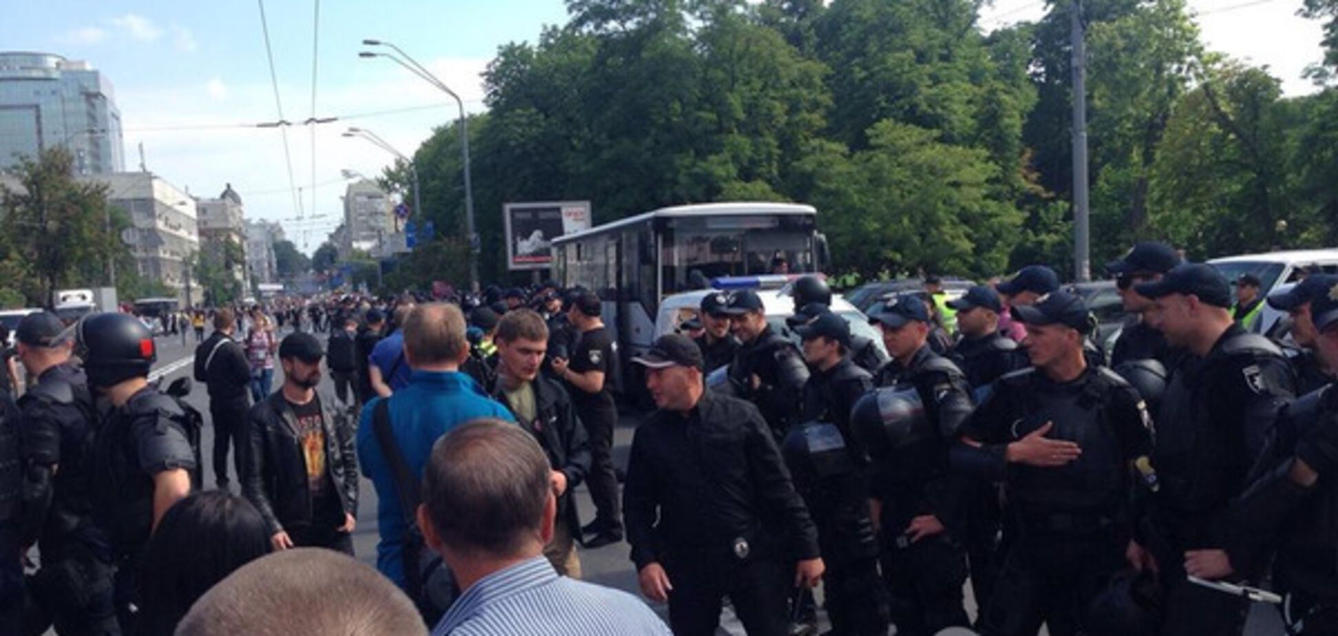 Все могло кончиться плохо: в полиции рассказали о провокации противников ЛГБТ