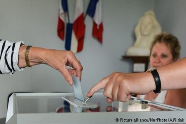 У Франції розпочався другий тур парламентських виборів