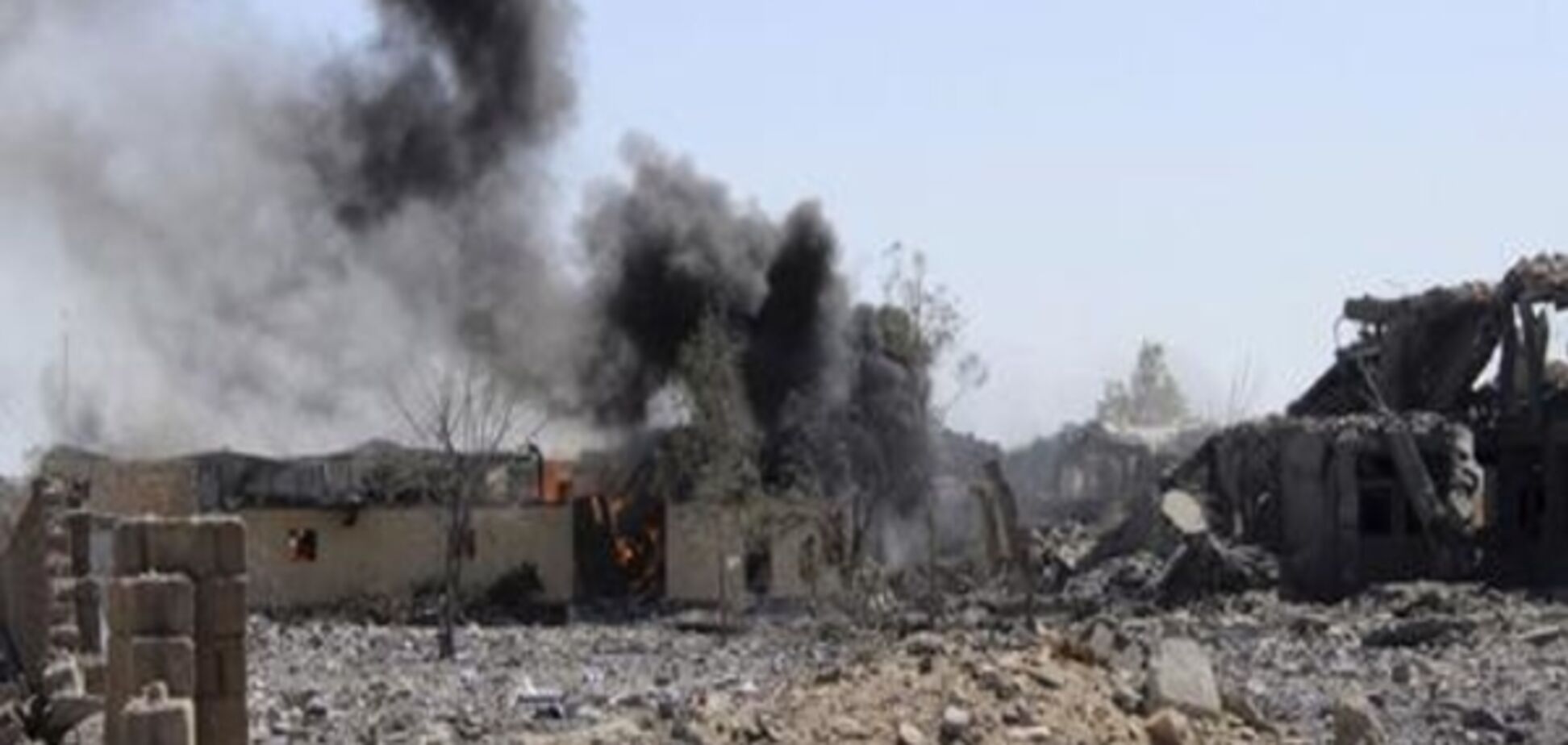 Внаслідок авіаудару арабської коаліції по ринку в Ємені загинули понад 20 людей