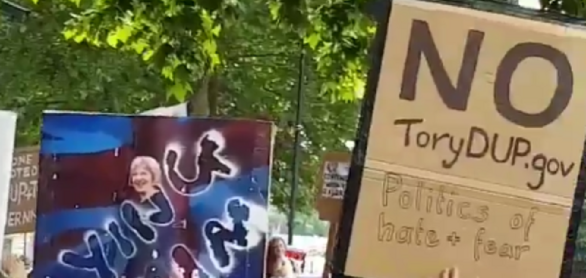 Протести в Лондоні