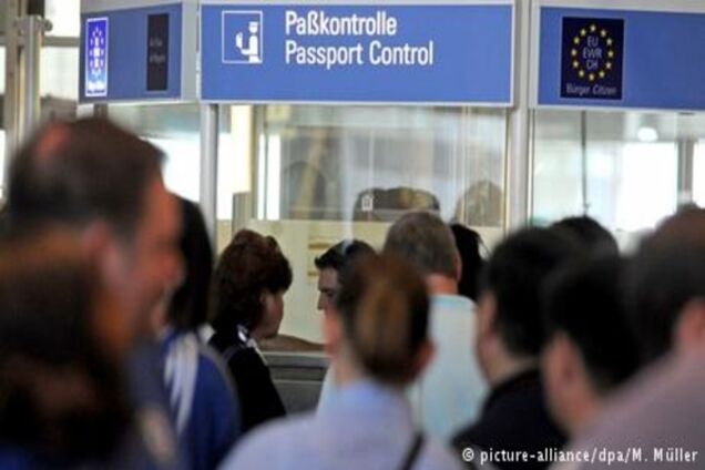 Від початку безвізу до ЄС не пустили 26 українців