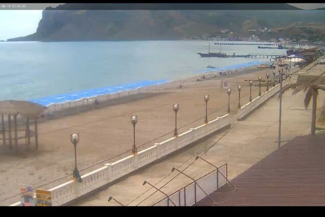 Пляж в Коктебле