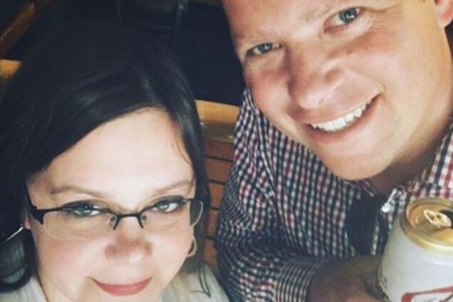 Instagram захватил новый тренд: пары фотографируются после развода и это очень смешно